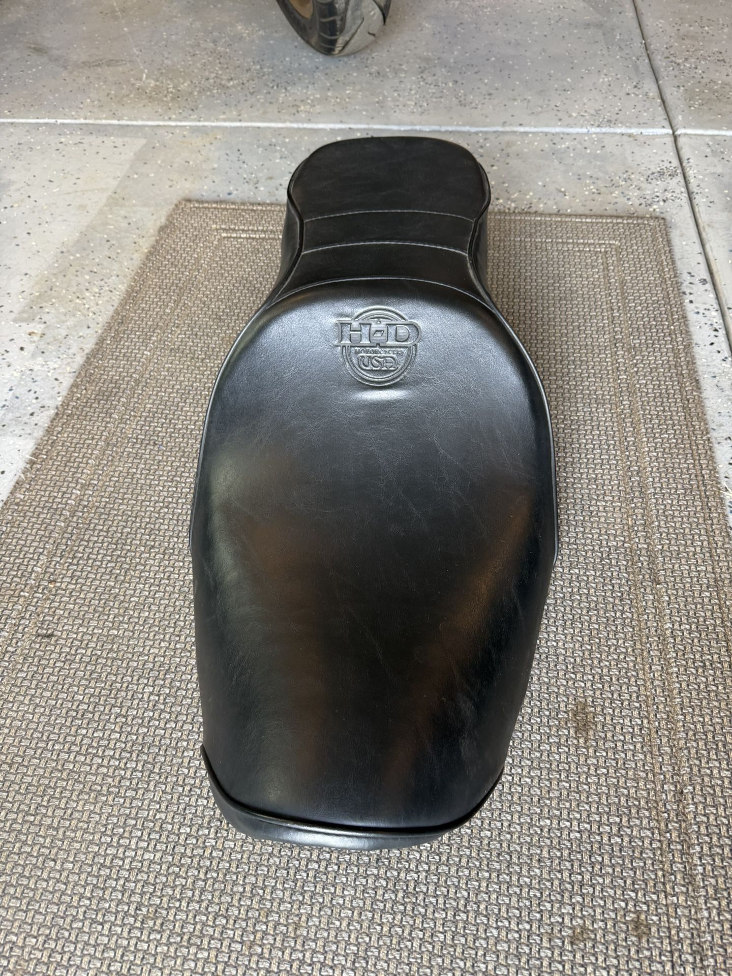 Early Dyna Fxd Superglide Seat 52171-96