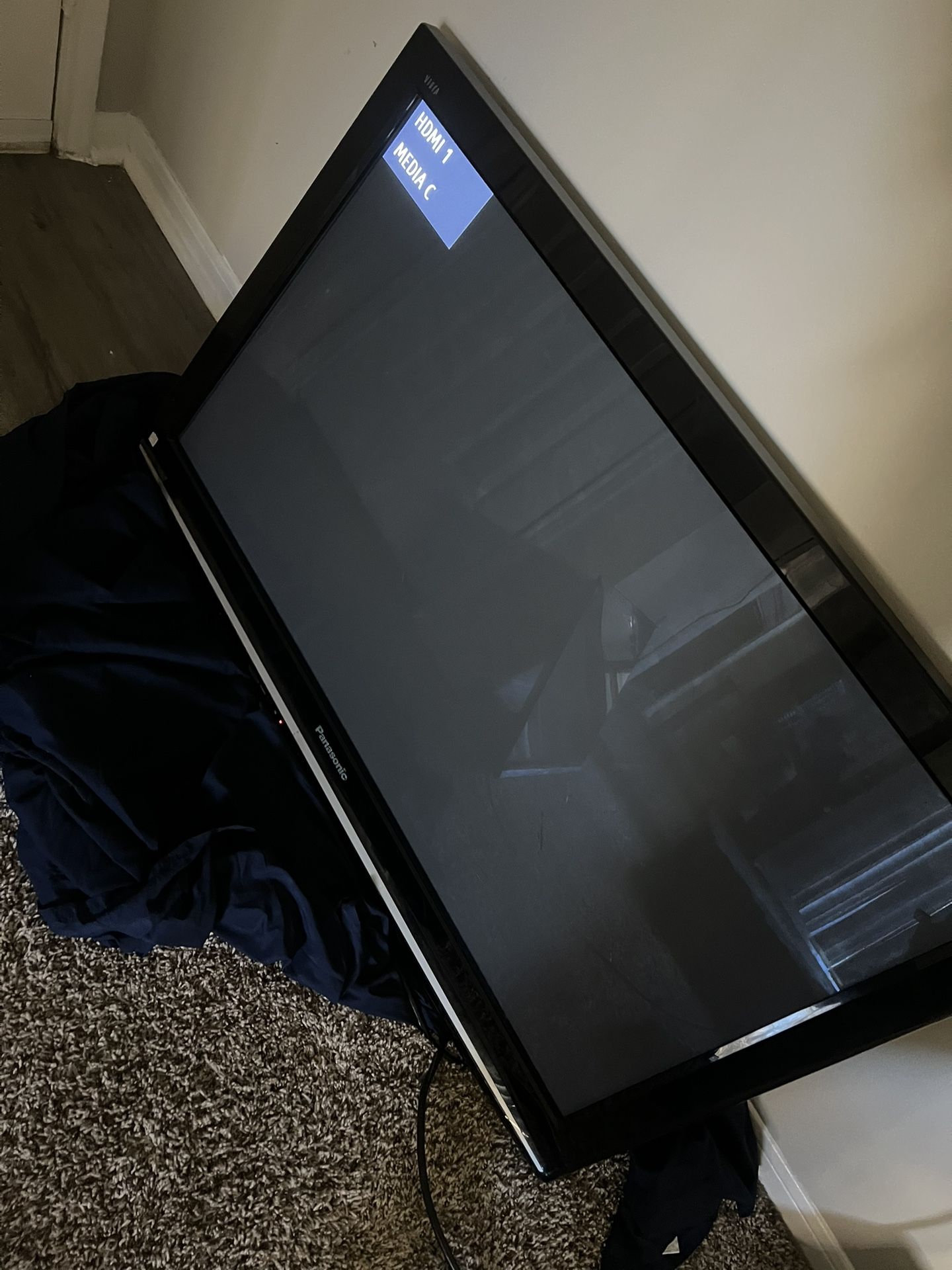 55 inch & 32 inch tv