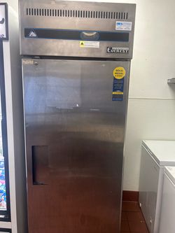 Pre-used Everest 2 door commercial refrigerator