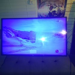 LG TV Smart 4K Super Hd 42"