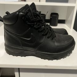 Nike Boots Size 7