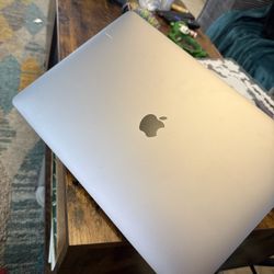 15 Inch MacBook Pro