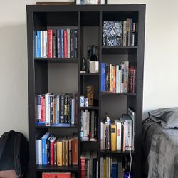 Bookshelf 