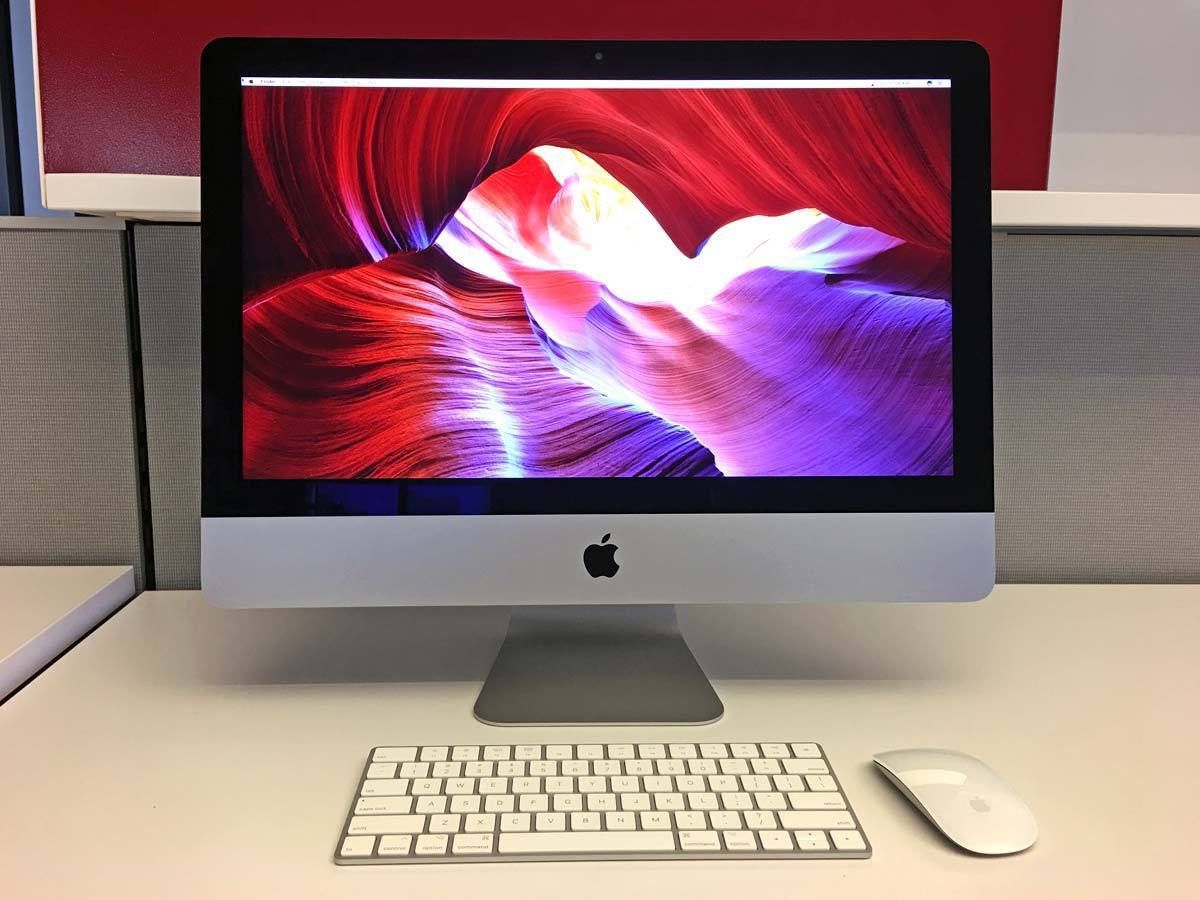 2017 iMac Loaded With Software