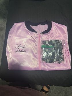 Women pink jacket 50’s