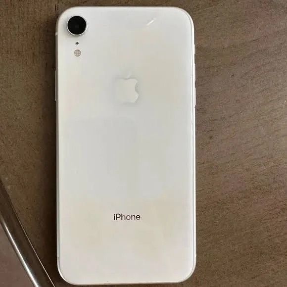 iPhone XR