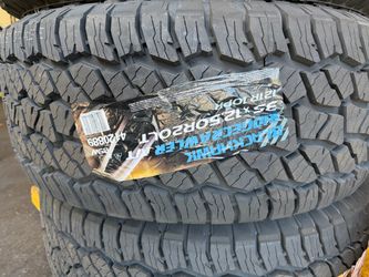 BRAND NEW 35x12.50r20   699 OBO