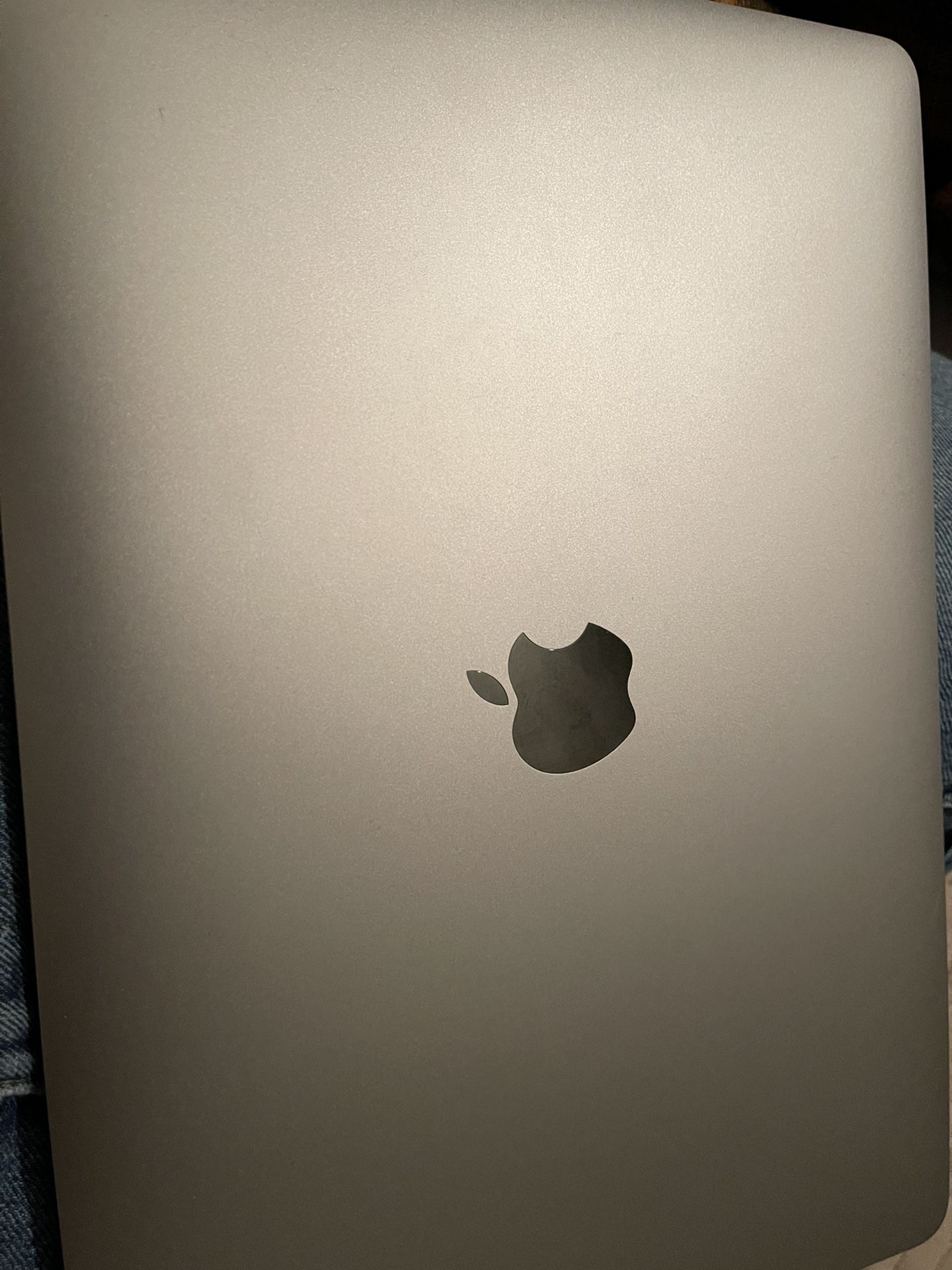 13” Macbook Pro M1 