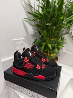 Jordan 4 red thunder mens sizes /8/8.5/9/9.5/10/10.5/11/12/