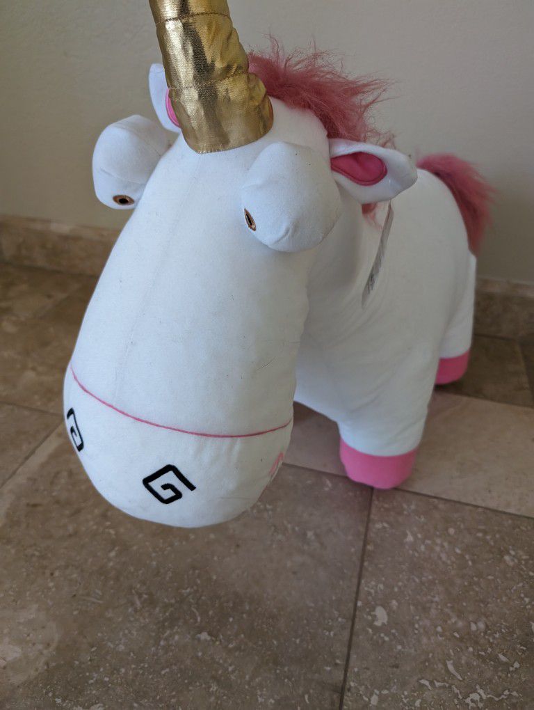 UNICORN Plushie From Despicable Me