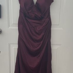 Formal Dress Wine Size 14 