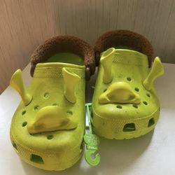 Shrek Crocs Men Size 8 Womens 10