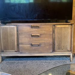 Mid Century Buffet Or Dresser