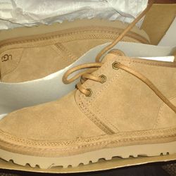 UGG Women's Boots Size 5