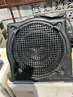 Mustang MACH sound system