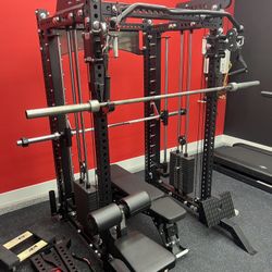 COMMERCIAL SMITH MACHINE/ POWER CAGE/ ADJUSTABLE PULLEY SYSTEM/ GYM EQUIPMENT/ FUNCTIONAL TRAINER/ VESTA FITNESS/ FREE DELIVERY 🚚 