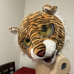 Dan Dee Big Greeter Heads Tiger Plush 