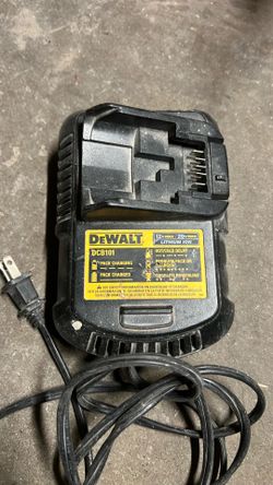 De Walt charged