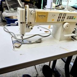 Maquina De Coser 