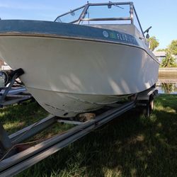 24’ Crab Boat With RS $8,000 Now $7,000