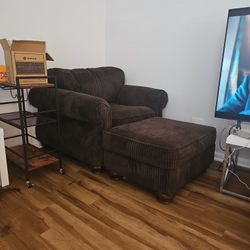 Chair Amd Ottoman 