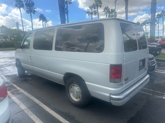 2002 Ford Econoline