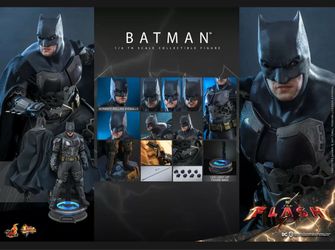 1/6 Hot Toys Batman The Flash (2023) MMS703 Batman 1/6th Scale Collectible Figure