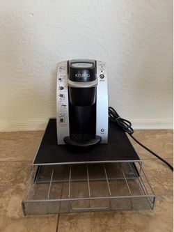 Keurig w/ pod storage drawer