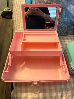 Pink & White Caboodle