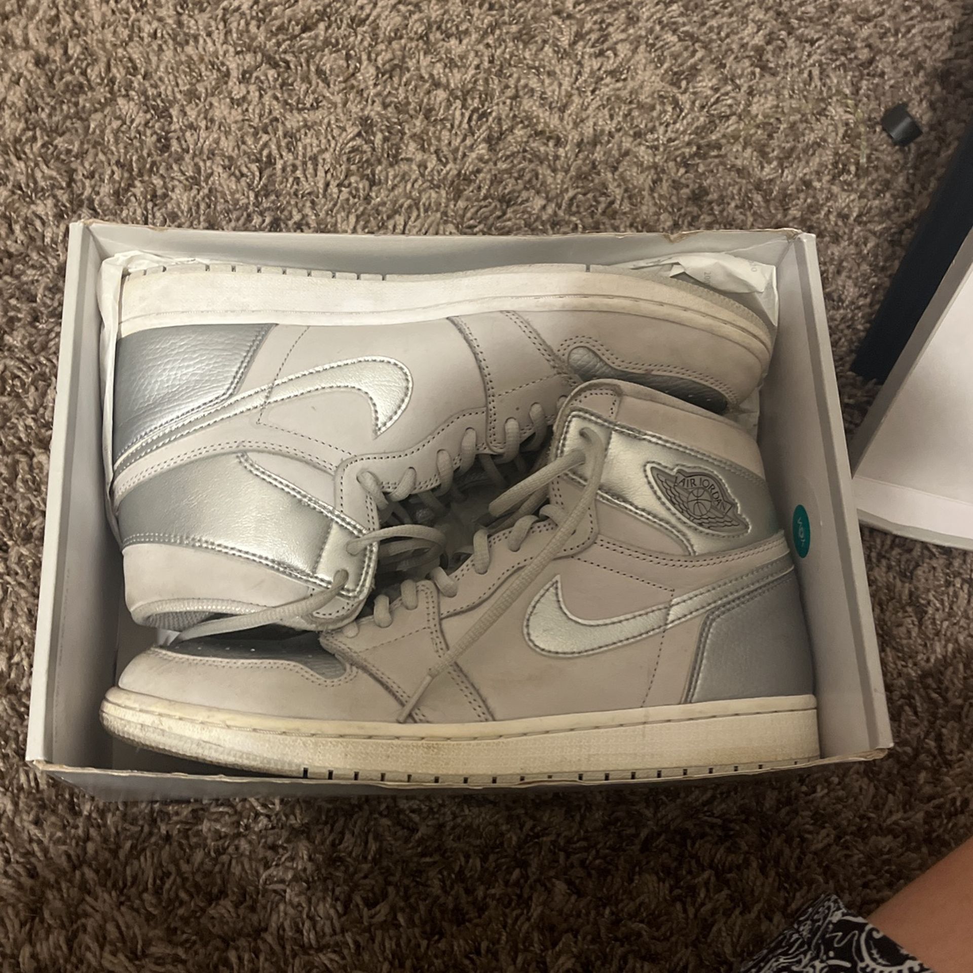 Jordan 1 OG https://offerup.co/faYXKzQFnY?$deeplink_path=/redirect/