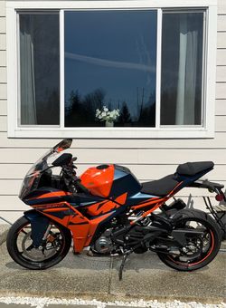 2023 KTM RC 390