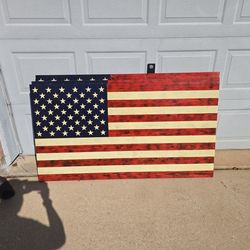 32.5in × 60in Rustic American Flag