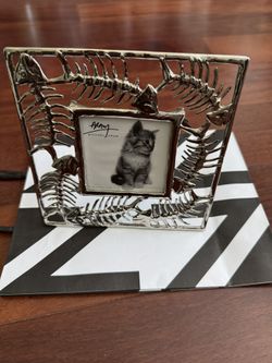New Michael Aram Cat Frame. Org$105 