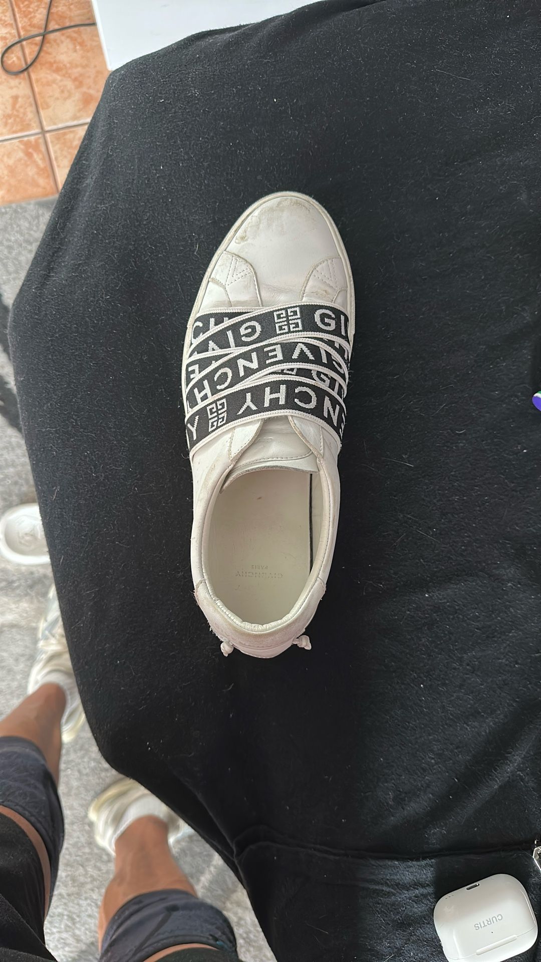 Givenchy Authentique