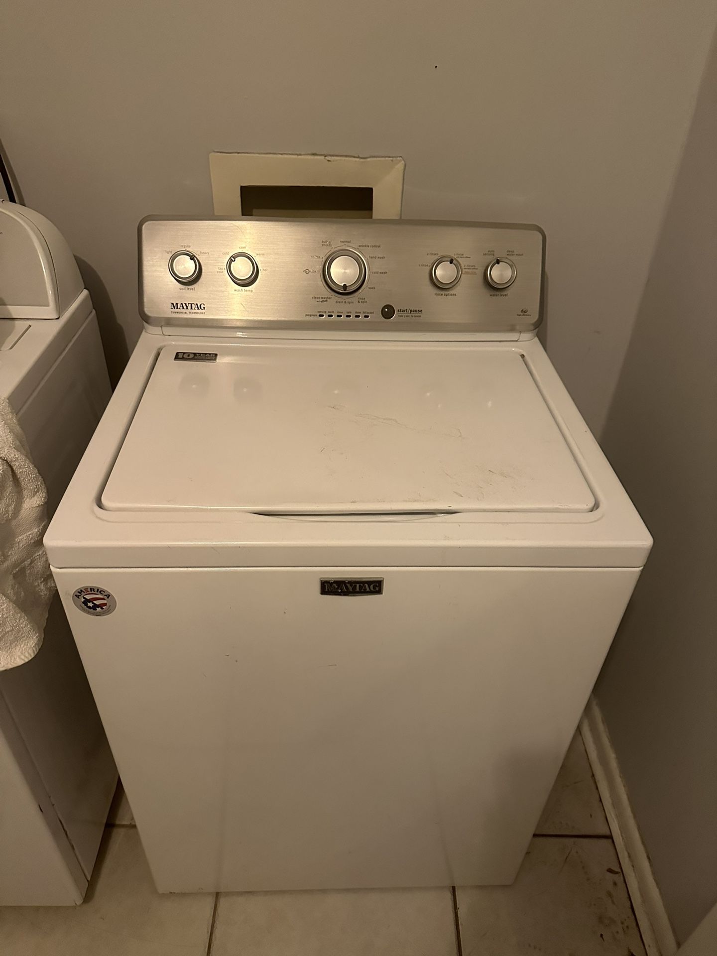 Maytag 5.2 CU. washer 