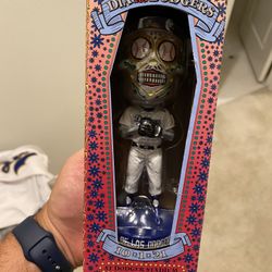 2021 Dodgers dia de los muertos bobblehead