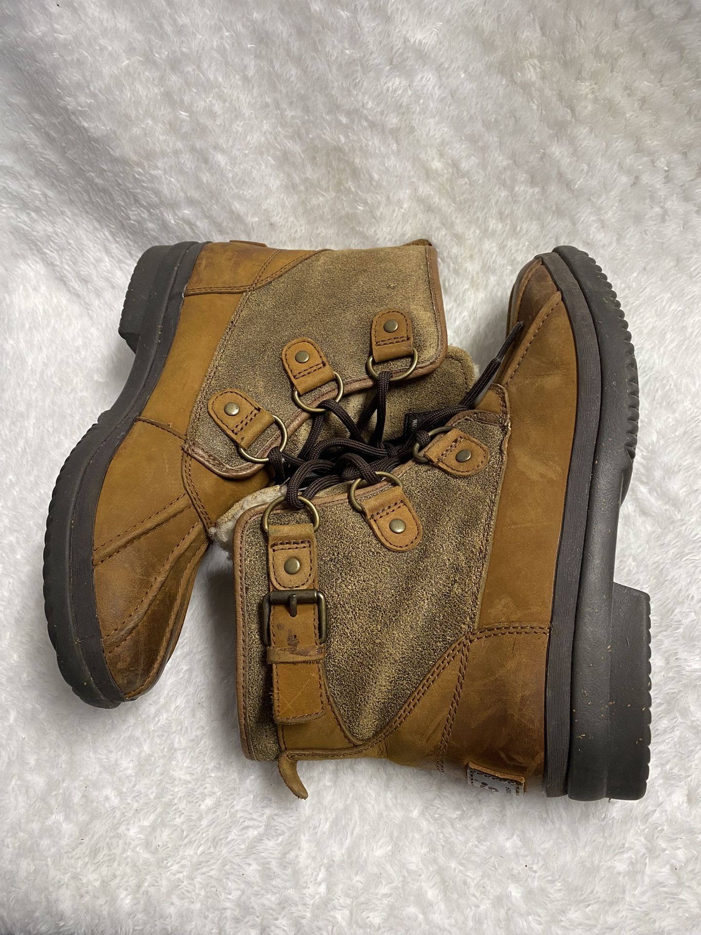 UGG Womens Cecile Duck Boots 7 Brown Waterproof Leather 1007999 Felt Lined