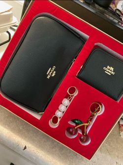 Coach gift set