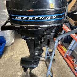 7.5 HP Mercury Outboard Motor!! ***Free Dolly***