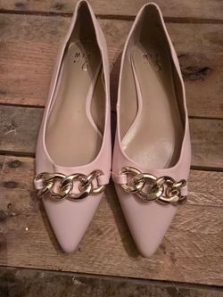 Ladies sz 8 flats