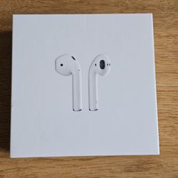 Apple AirPods With Charging Case MV7N2AM/A New Sealed In Box