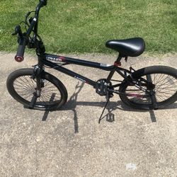 Hyper Bicycles 20" Spinner BMX Bike
