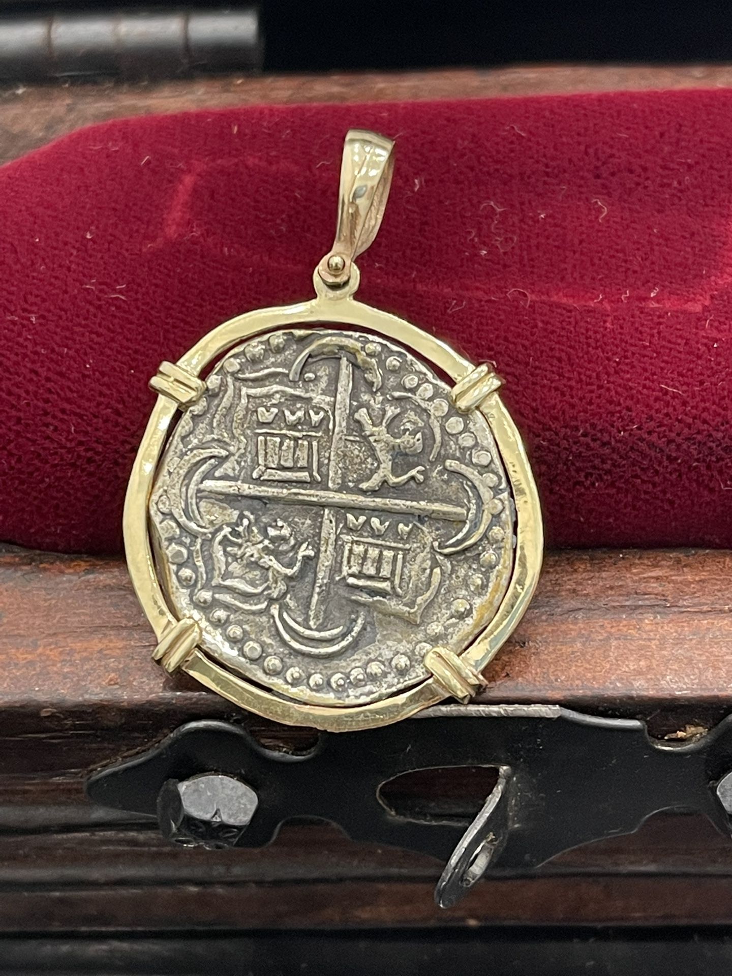 Atocha Shipwreck Coin Pendant In 14kt Solid Gold Bezel