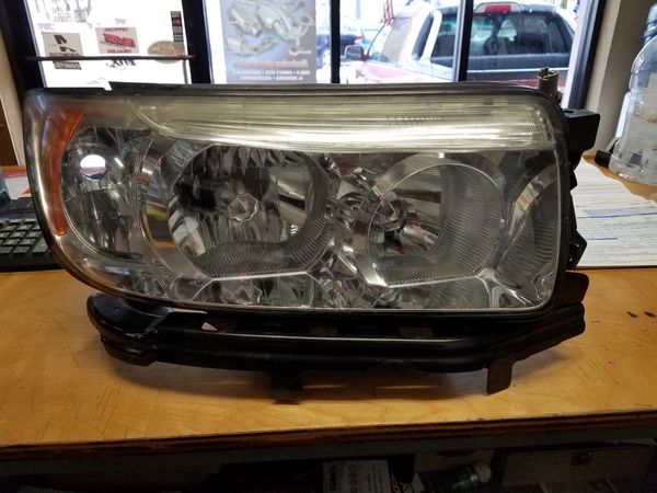 Subaru Forester Headlights For In New Britain Ct Offerup Subaru Forester Headlights