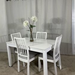 Kitchen Dining Table With Extension & 4 Chairs 