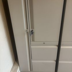 Filing Cabinet /Locker 