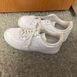 Size 6.5 Women Air Force 1