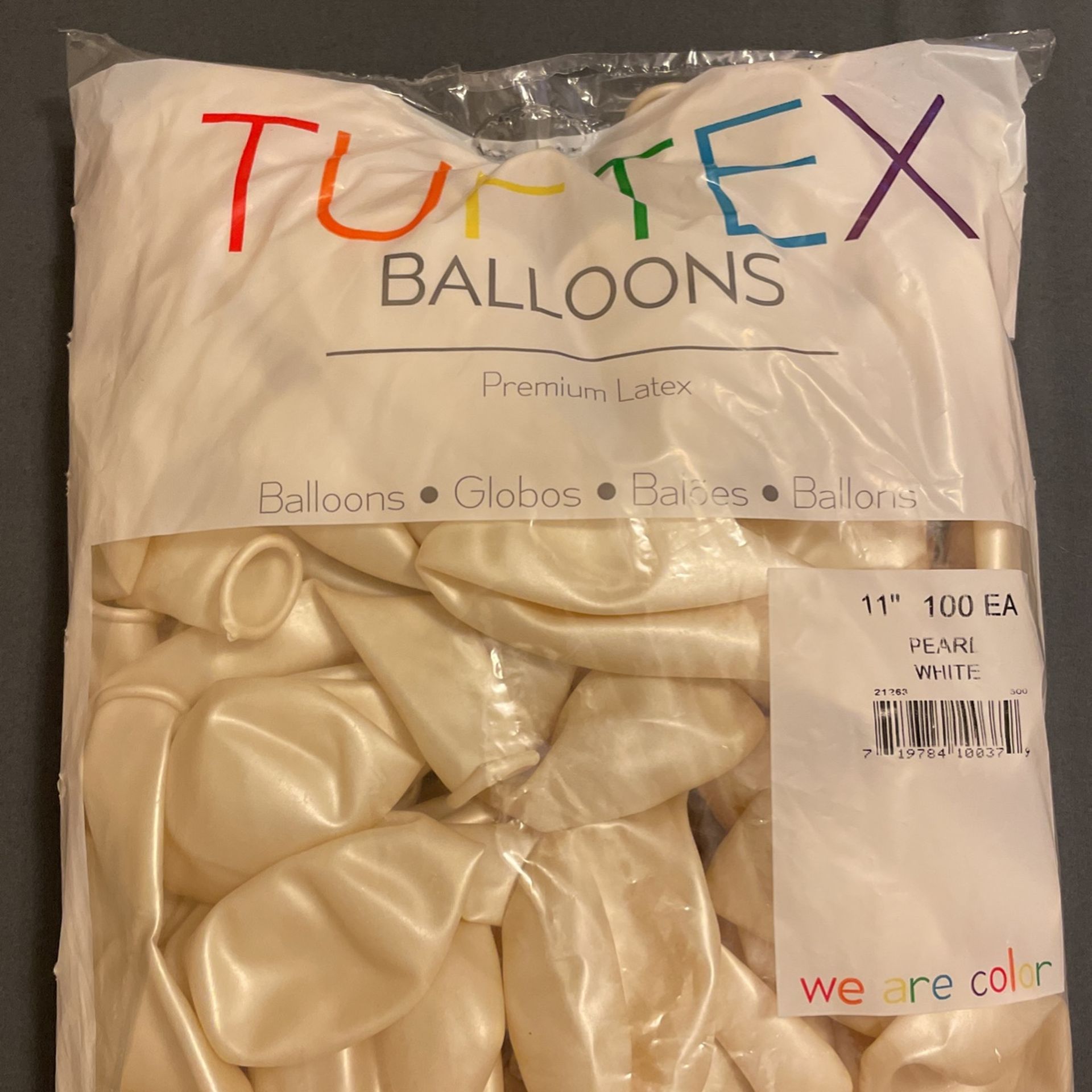 TUFTEX - Balloons, 11” Pearl White