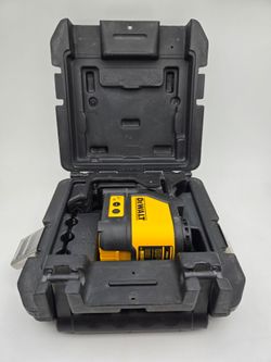 DEWALT DW088 Self-Leveling Laser Level with Case