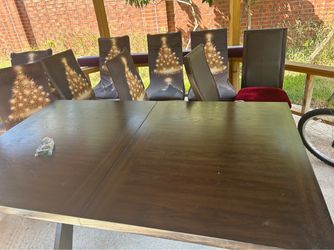 Dinning table